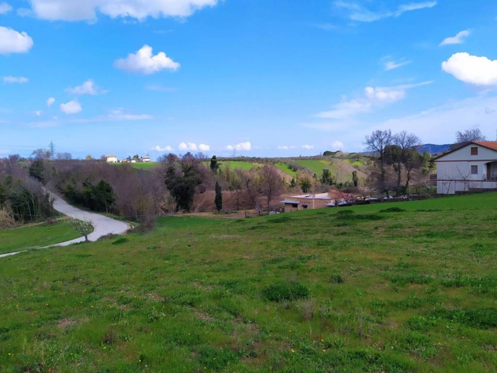 terreno agricolo in vendita a Lanciano in zona Sant'Onofrio