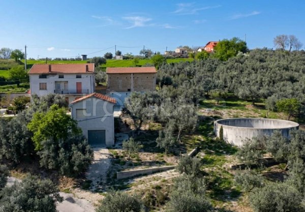casa indipendente in vendita a Lanciano