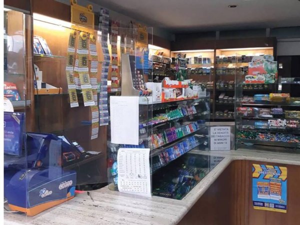 negozio in vendita a Lanciano
