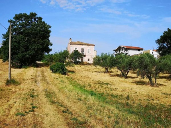casa indipendente in vendita a Lanciano
