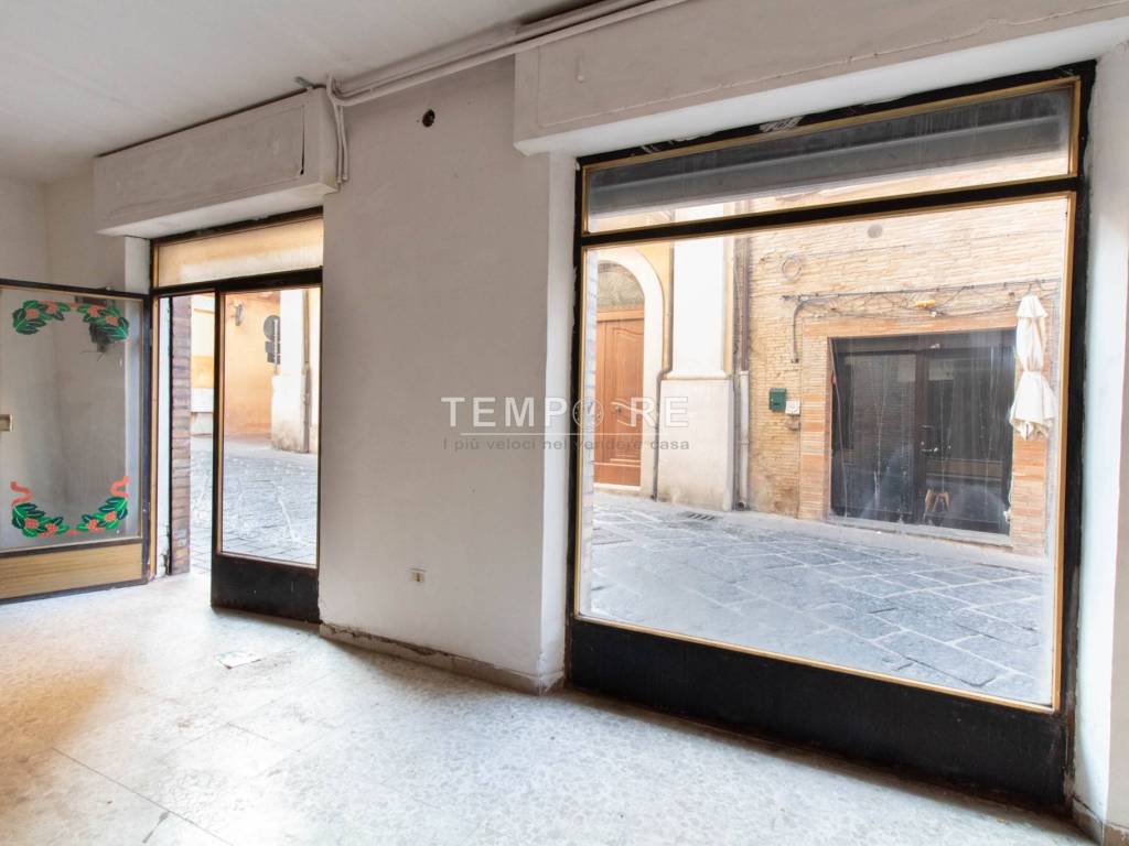 negozio in vendita a Lanciano