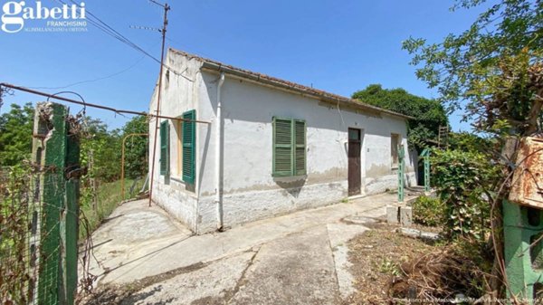 casa indipendente in vendita a Lanciano in zona San Iorio