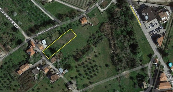 casa indipendente in vendita a Lanciano in zona Marcianese