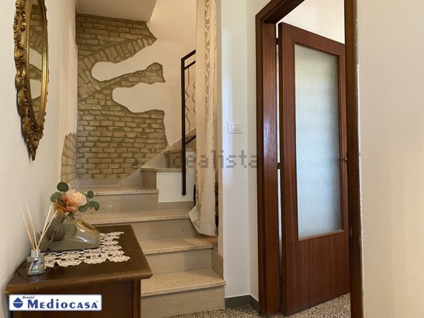 casa indipendente in vendita a Lanciano in zona Serre