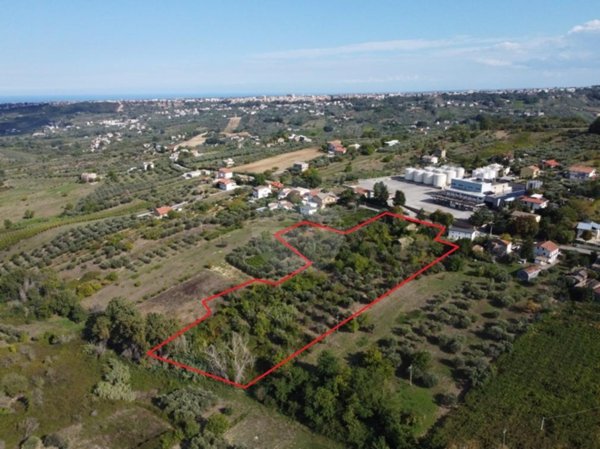 terreno edificabile in vendita a Lanciano in zona Madonna del Carmine