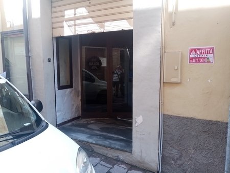 locale commerciale in vendita a Lanciano