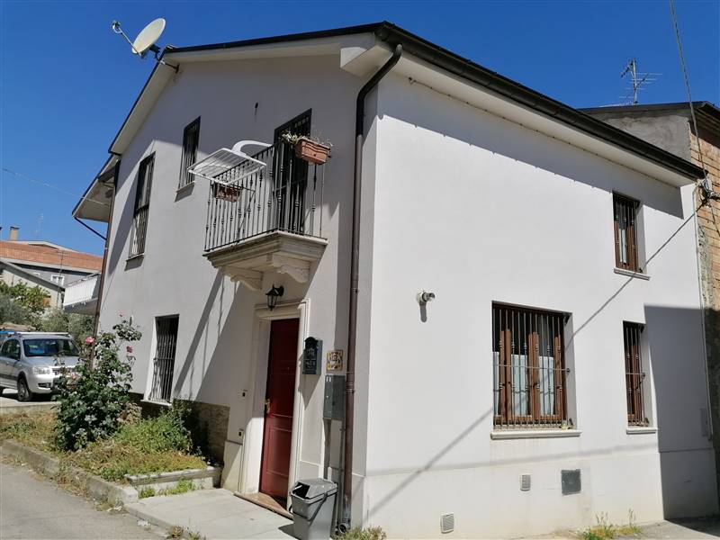 casa indipendente in vendita a Lanciano