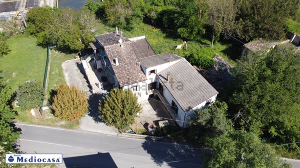 casa semindipendente in vendita a Lanciano in zona Santa Liberata