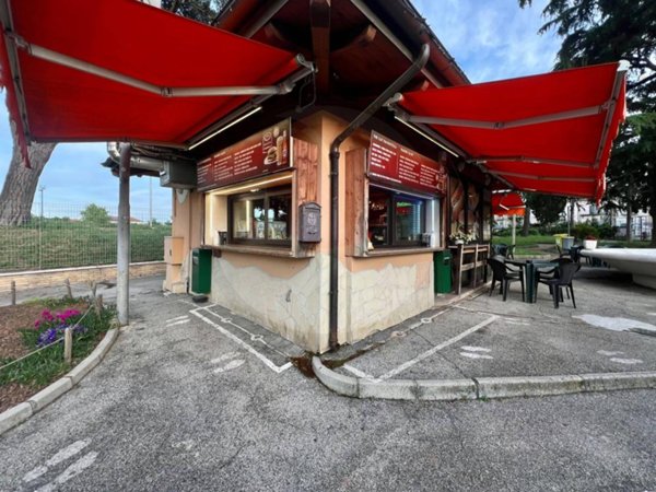 locale commerciale in vendita a Lanciano
