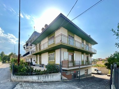 casa indipendente in vendita a Lanciano