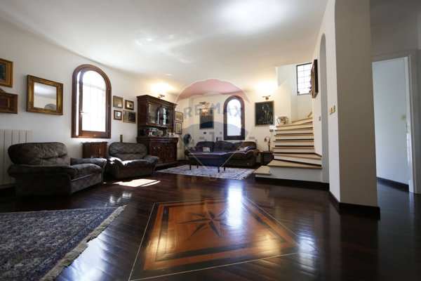 casa indipendente in vendita a Lanciano