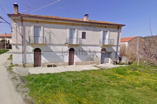 casa indipendente in vendita a Lanciano in zona Villa Pasquini
