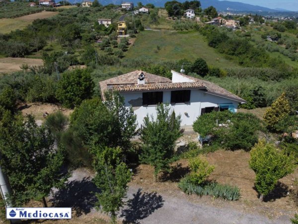 casa indipendente in vendita a Lanciano in zona Marcianese