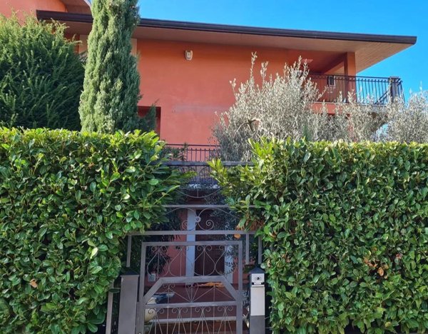 casa indipendente in vendita a Lanciano