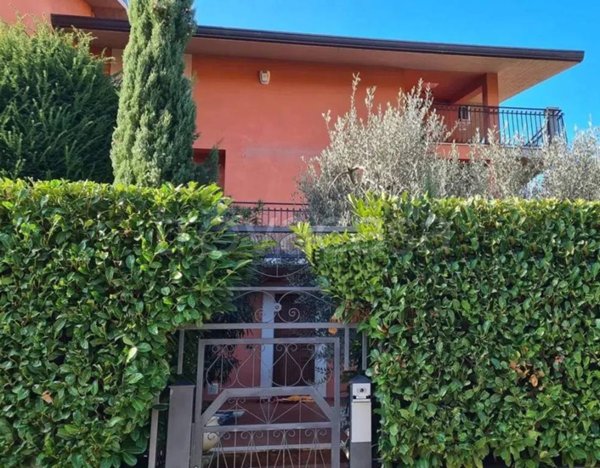 casa indipendente in vendita a Lanciano