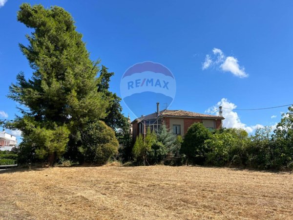 casa indipendente in vendita a Lanciano