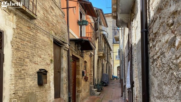 casa indipendente in vendita a Lanciano