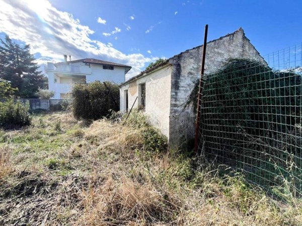 casa indipendente in vendita a Lanciano in zona Fontanelle