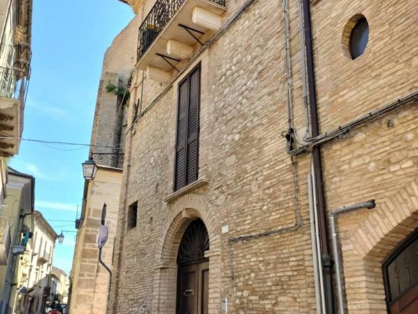 casa indipendente in vendita a Lanciano