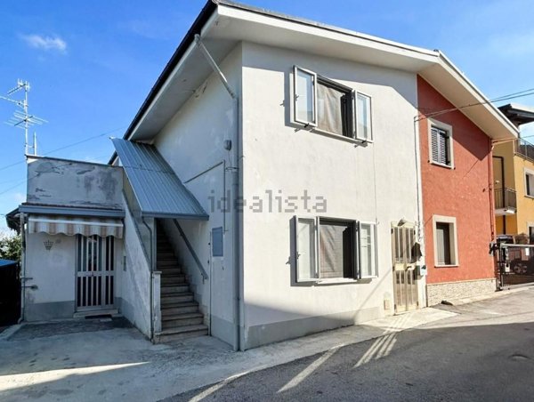casa semindipendente in vendita a Lanciano