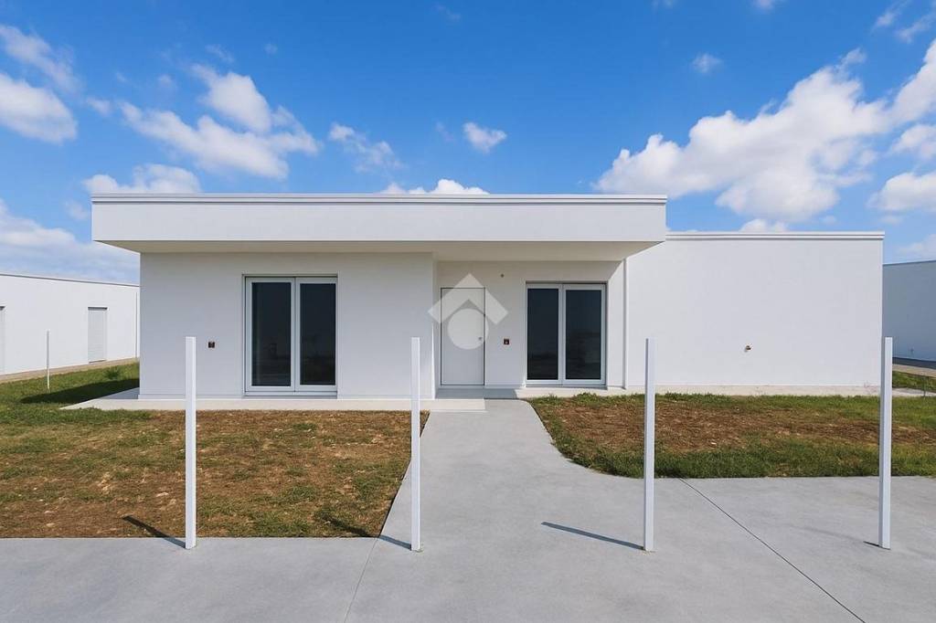 casa indipendente in vendita a Lanciano in zona Marcianese