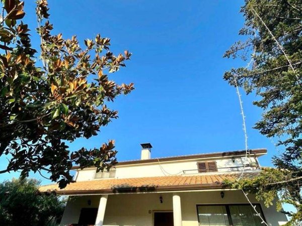 casa indipendente in vendita a Lanciano