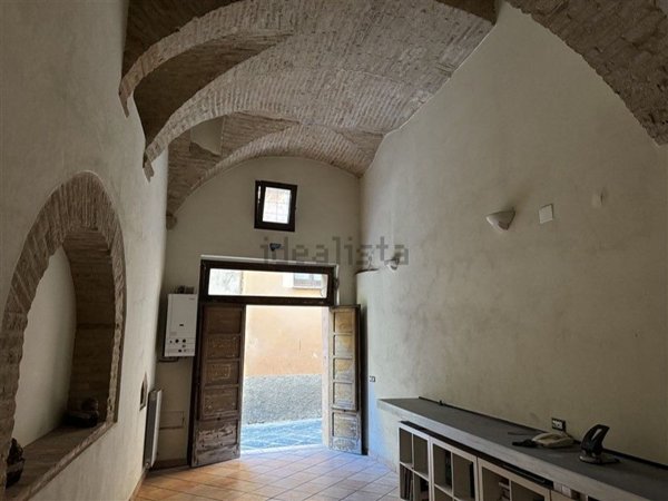 locale commerciale in vendita a Lanciano