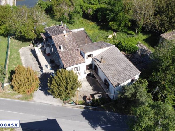 casa indipendente in vendita a Lanciano in zona Santa Liberata