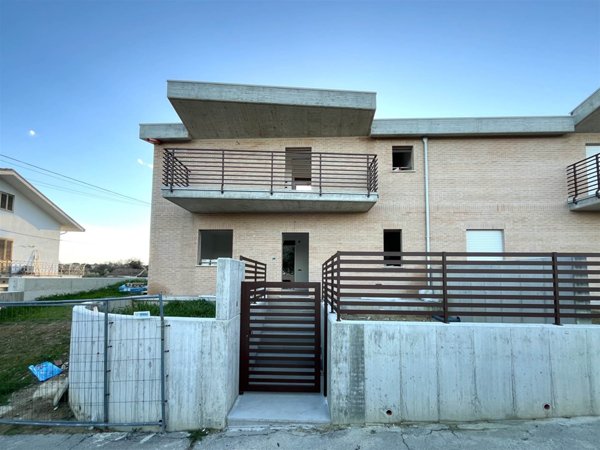 casa indipendente in vendita a Lanciano