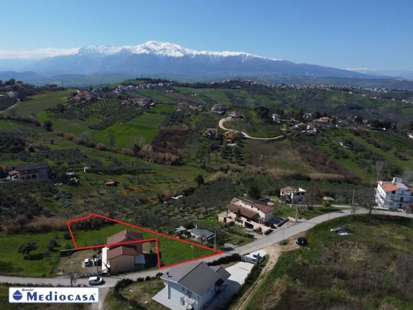terreno edificabile in vendita a Lanciano in zona Marcianese