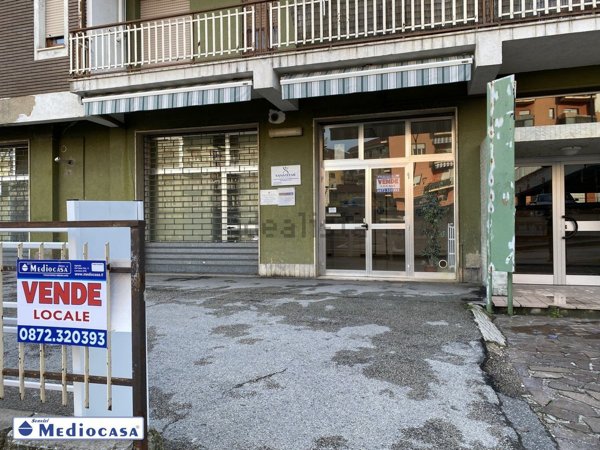 locale commerciale in vendita a Lanciano