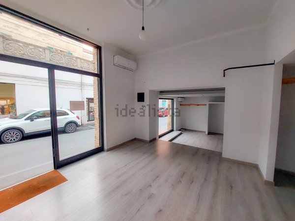 locale commerciale in vendita a Lanciano