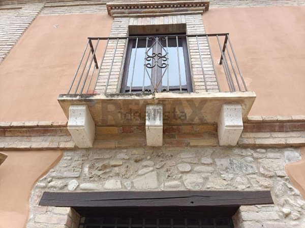 casa indipendente in vendita a Lanciano in zona Santa Maria dei Mesi