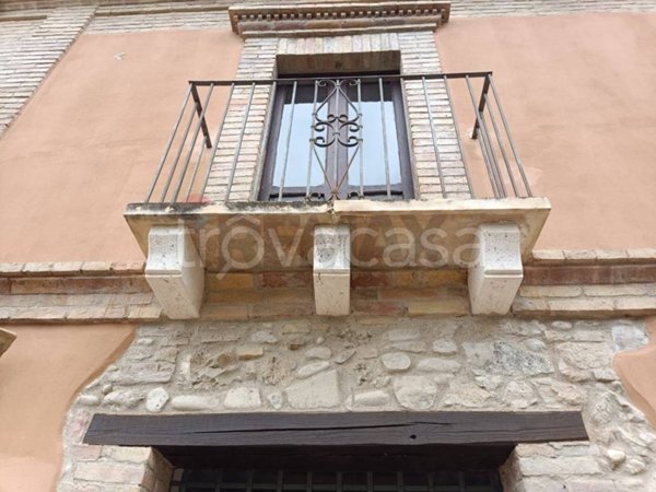 casa indipendente in vendita a Lanciano in zona Santa Maria dei Mesi