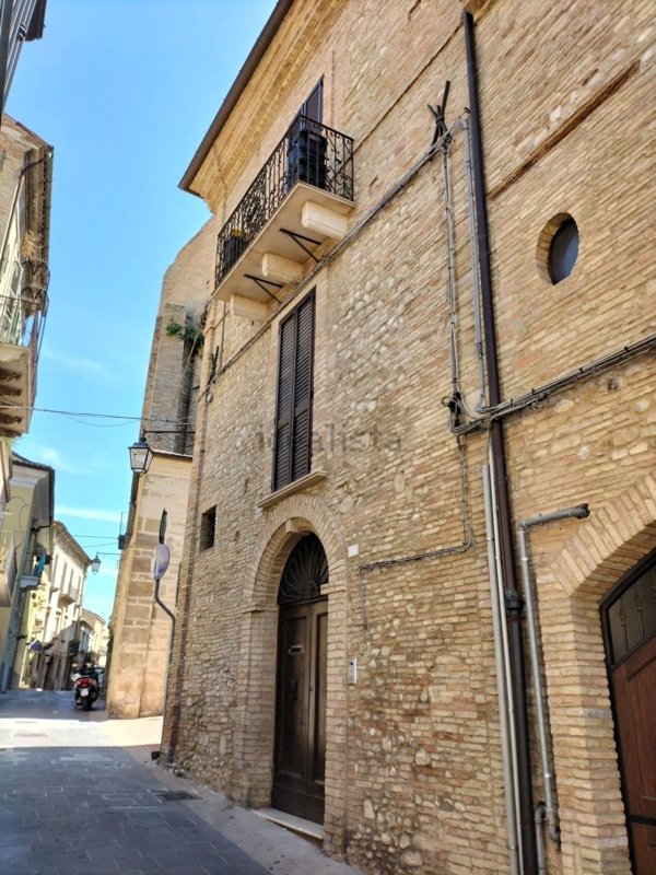 casa indipendente in vendita a Lanciano