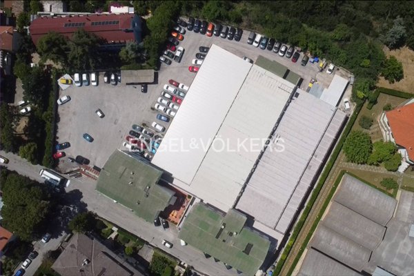 locale commerciale in vendita a Lanciano