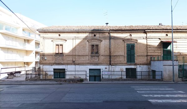 casa indipendente in vendita a Lanciano