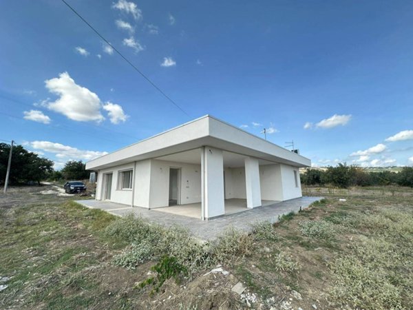 casa indipendente in vendita a Lanciano in zona Sant'Onofrio