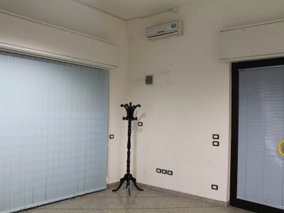 locale commerciale in vendita a Lanciano