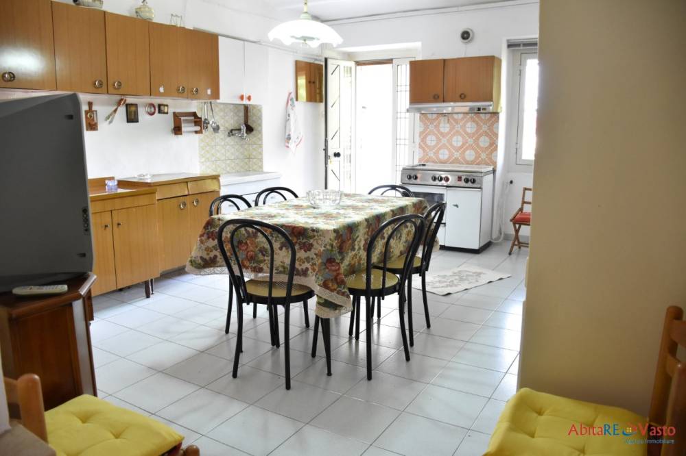 intera palazzina in vendita a Lanciano