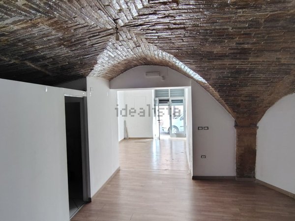 locale commerciale in vendita a Lanciano