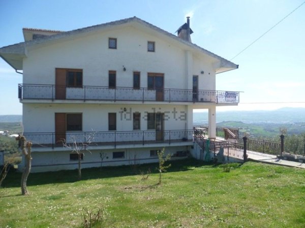 appartamento in vendita a Lanciano in zona Villa Elce