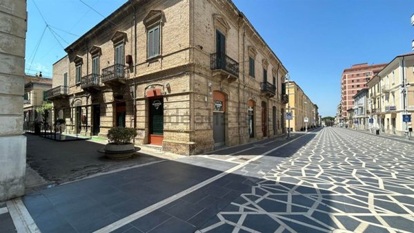 locale commerciale in vendita a Lanciano