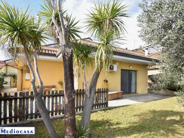 casa indipendente in vendita a Lanciano in zona Colle Pizzuto