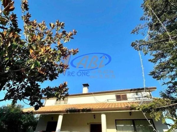 casa indipendente in vendita a Lanciano