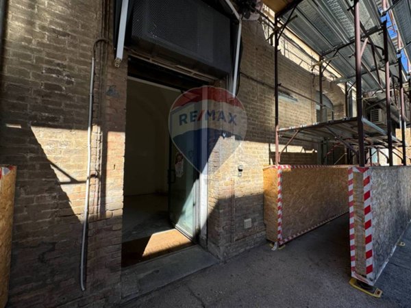 locale commerciale in vendita a Lanciano