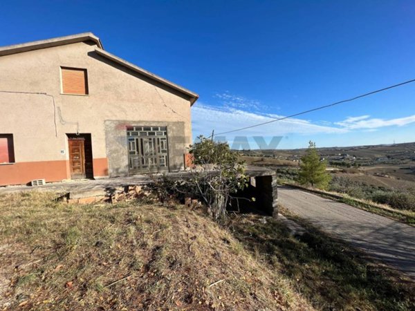 casa indipendente in vendita a Lanciano