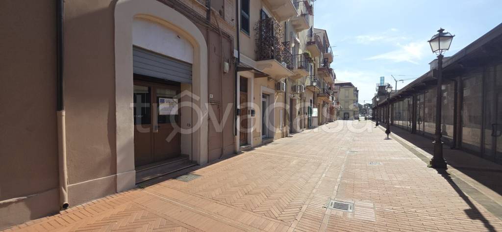 negozio in vendita a Lanciano