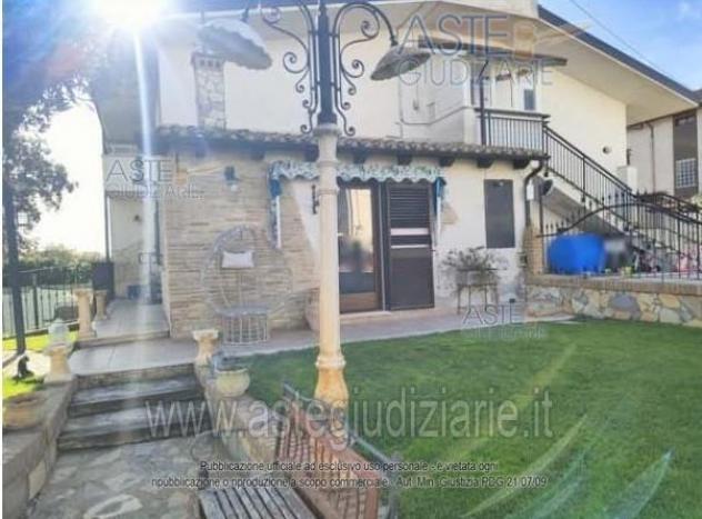 appartamento in vendita a Lanciano in zona Re di Coppe