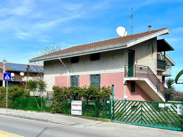 casa indipendente in vendita a Lanciano